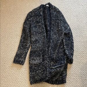 Mod Ref Black and Cream Textured Cardigan